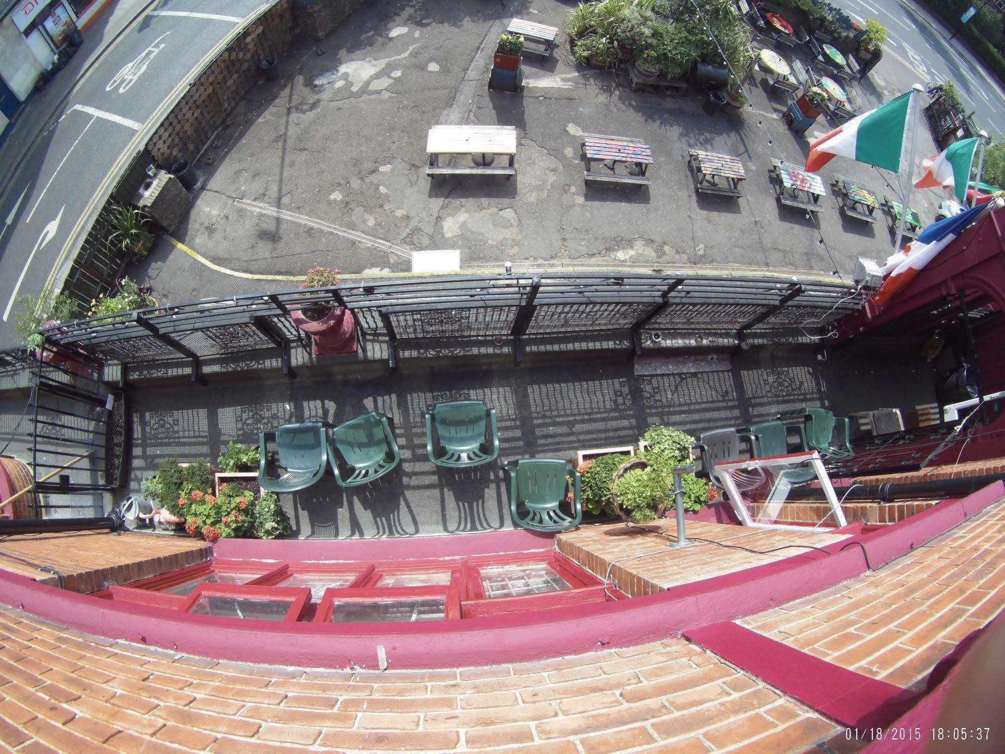 Hootananny Hostel London Exterior foto